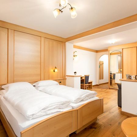 Hotel Pareda Canazei Kültér fotó