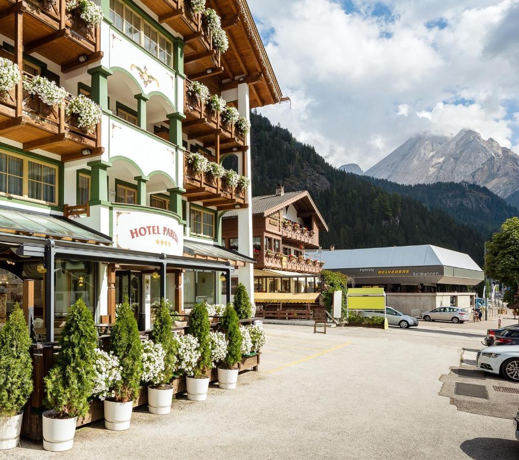 Hotel Pareda Canazei Kültér fotó