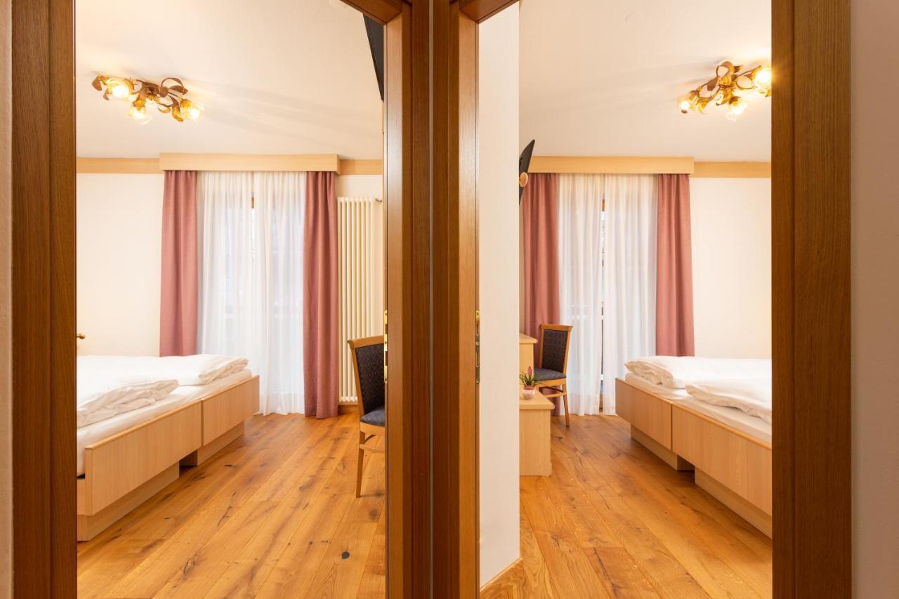 Hotel Pareda Canazei Kültér fotó