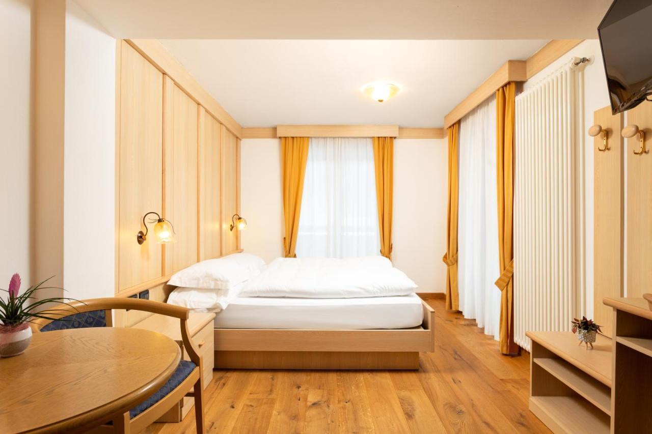 Hotel Pareda Canazei Kültér fotó