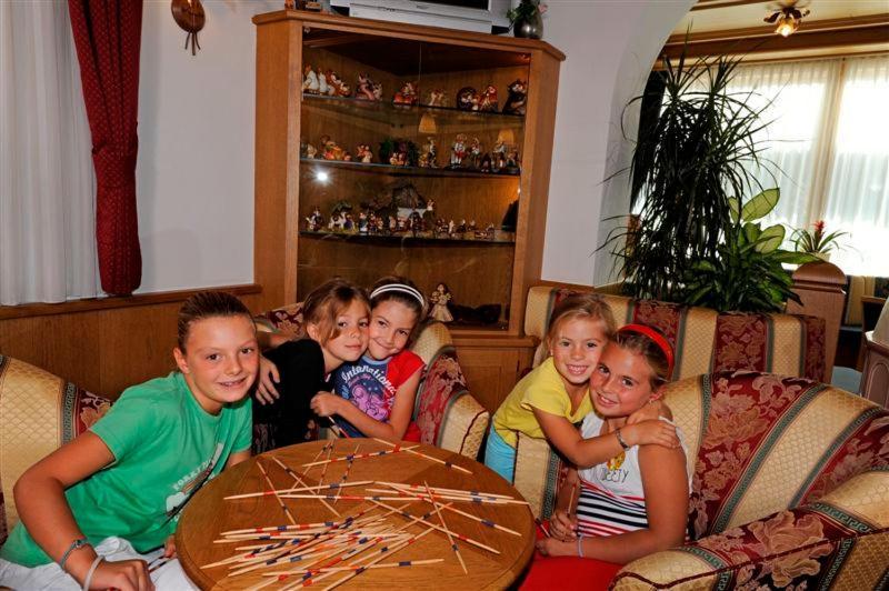 Hotel Pareda Canazei Kültér fotó
